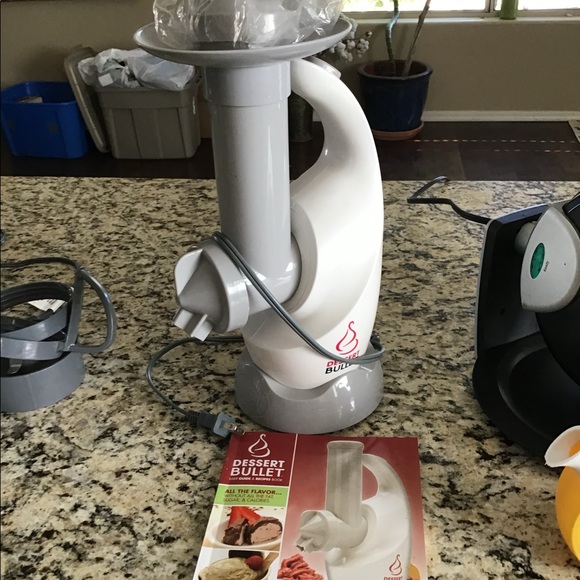 Dessert bullet/frozen yogurt maker - Picture 1 of 1